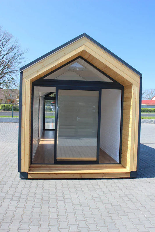 Petite maison prête à emménager – 10,90 × 2,90 m