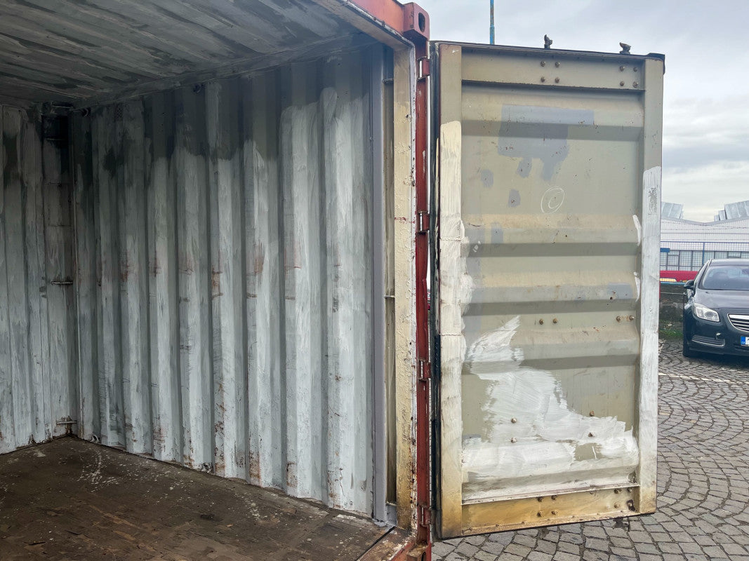 Conteneur d'occasion de 3 mètres – Compact, économique et durable.