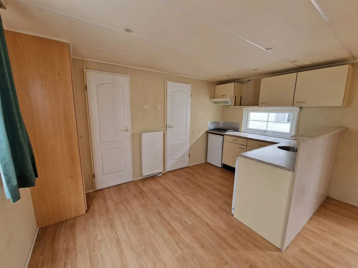 Mobil-home Tula T3 – Cuisine et salle de bain équipées