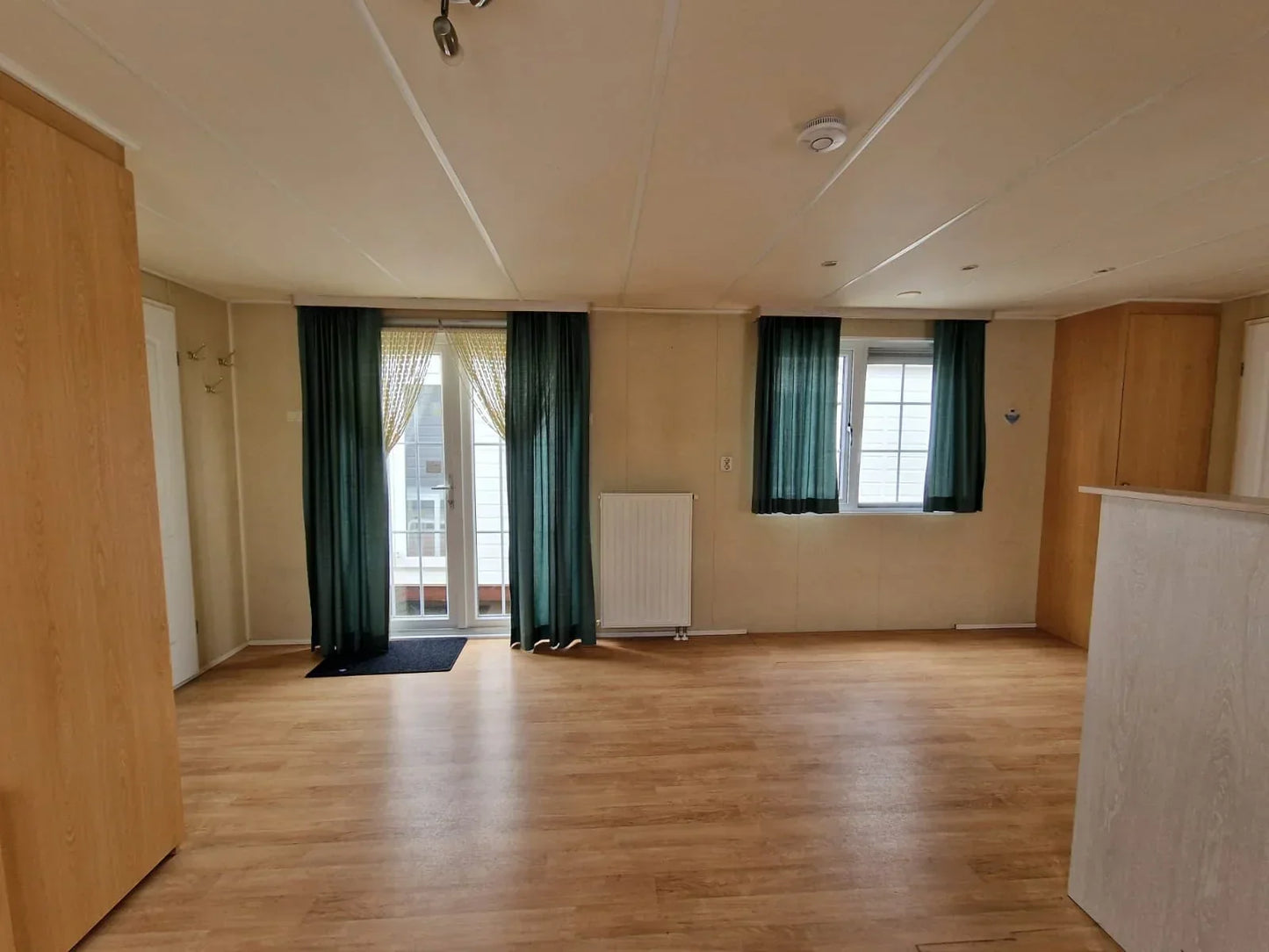 Mobil-home Tula T3 – Cuisine et salle de bain équipées