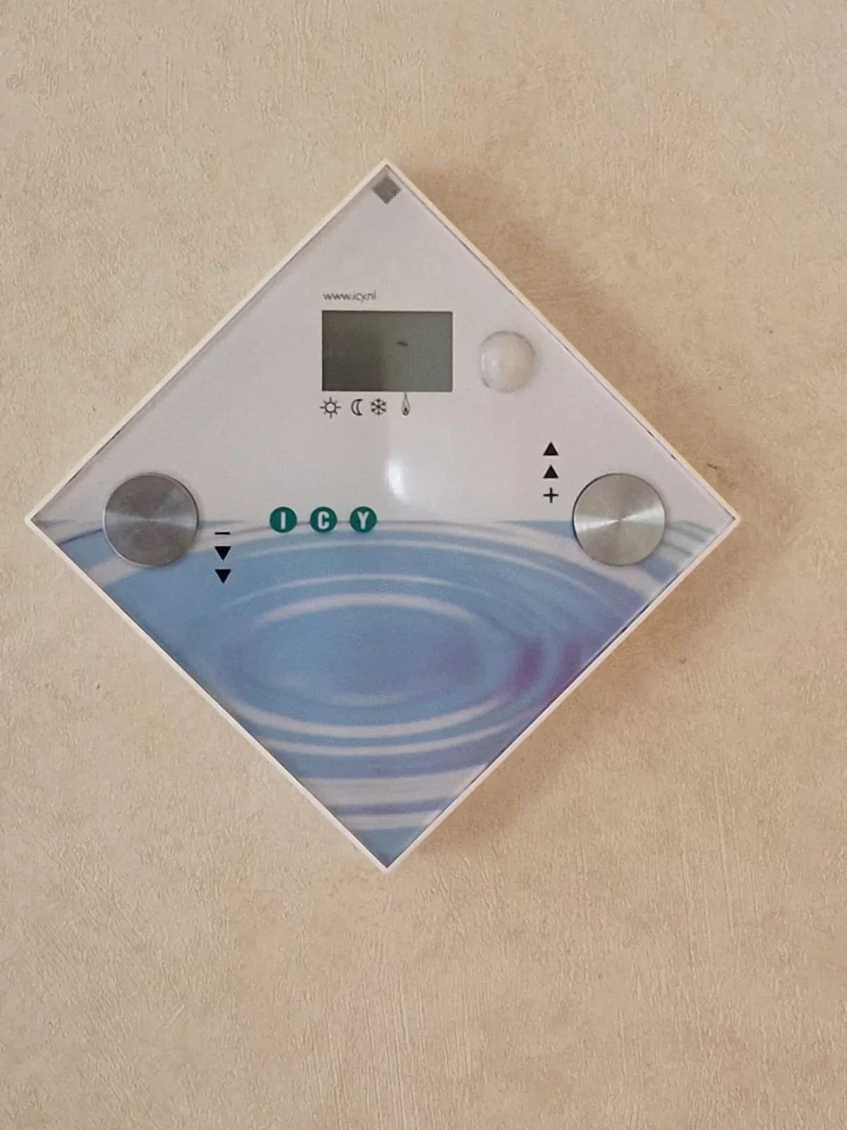 Mobil-home Tula T3 – Cuisine et salle de bain équipées