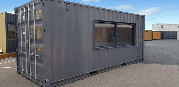 Snack-BOX 20′ avec accessoires spéciaux