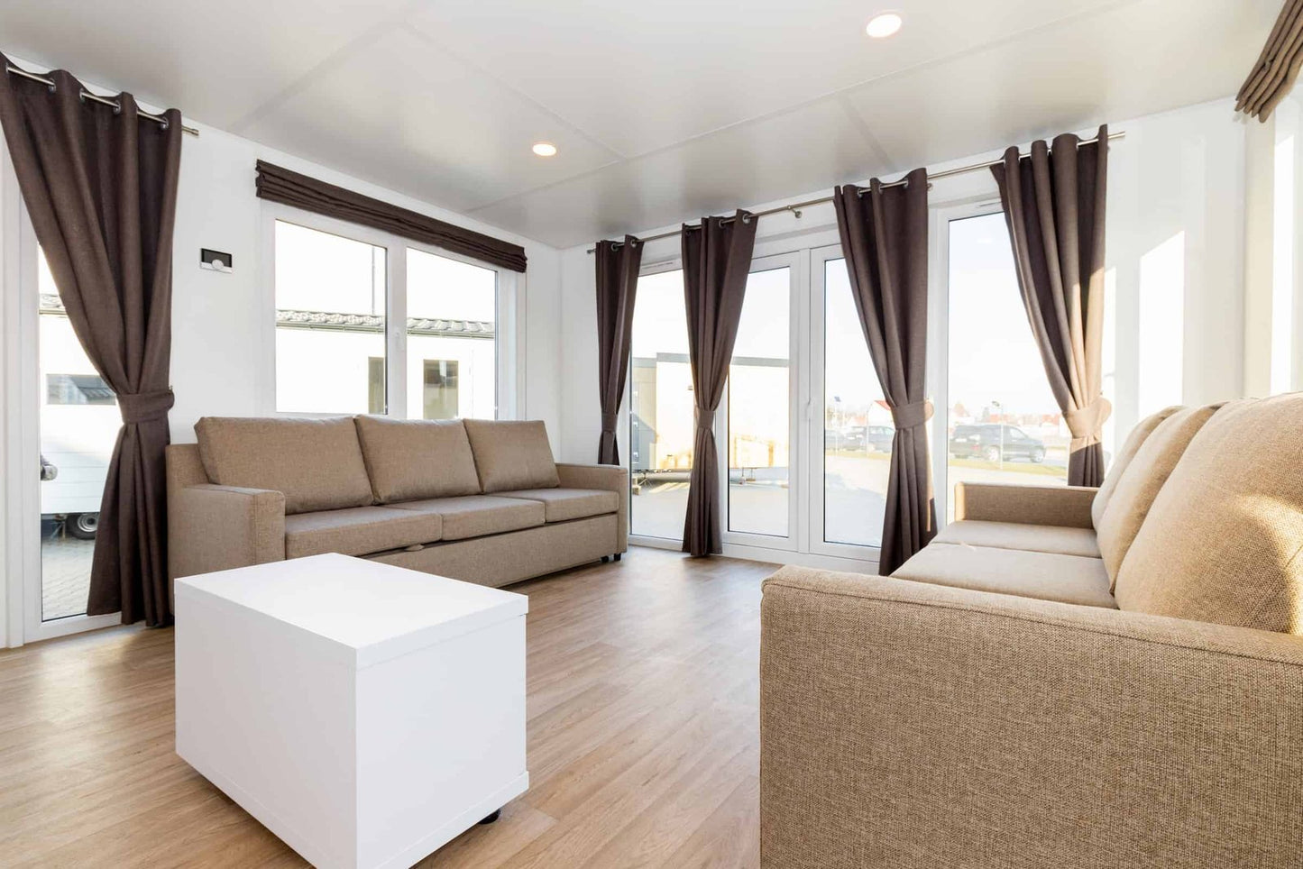 Mobil-home Malta Haus – 2 chambres avec terrasse sur le toit