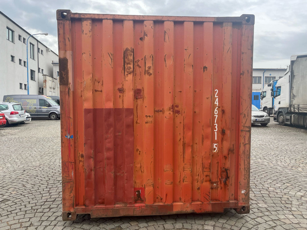 Conteneur d'occasion de 3 mètres – Compact, économique et durable.