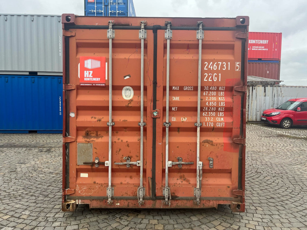 Conteneur d'occasion de 3 mètres – Compact, économique et durable.