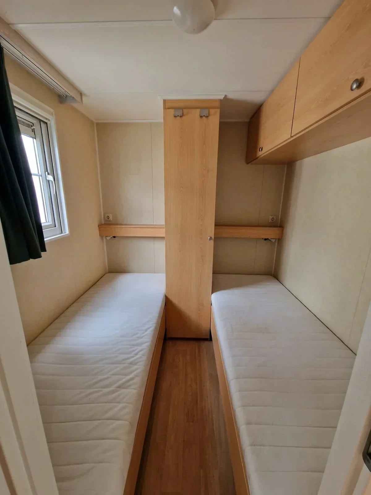 Mobil-home Tula T3 – Cuisine et salle de bain équipées