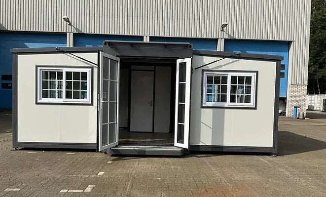 Maison conteneur miniature du Groenland – 25 m² (6 × 4 m)